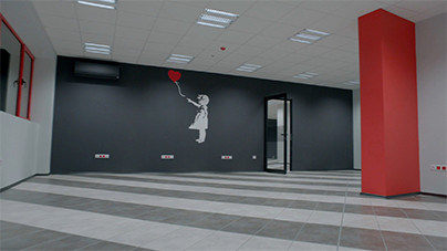 studio_outside